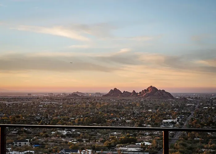 Skyeview - Award-winning Mountaintop Oasis Villa *