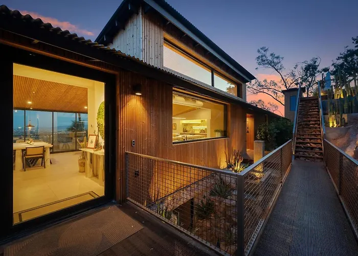 Villa Skyeview - Award-winning Mountaintop Oasis Phoenix