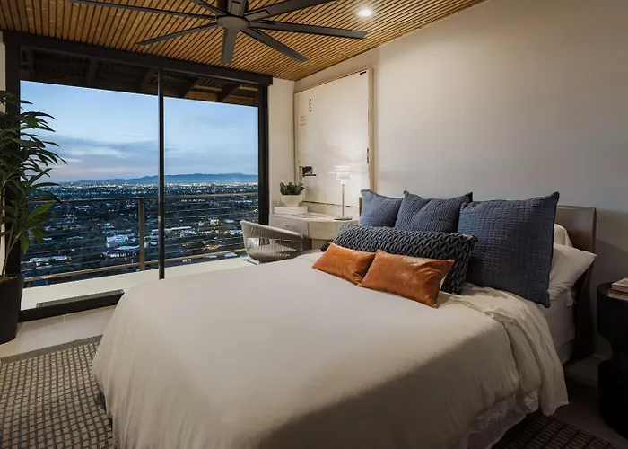 Skyeview - Award-winning Mountaintop Oasis Phoenix