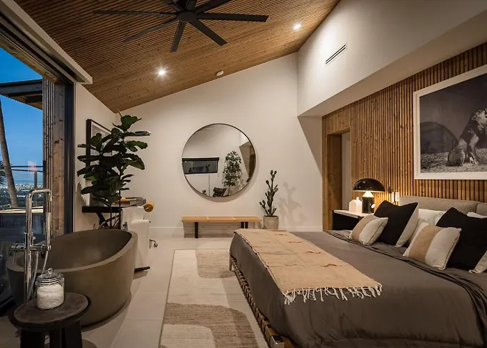 Skyeview - Award-winning Mountaintop Oasis