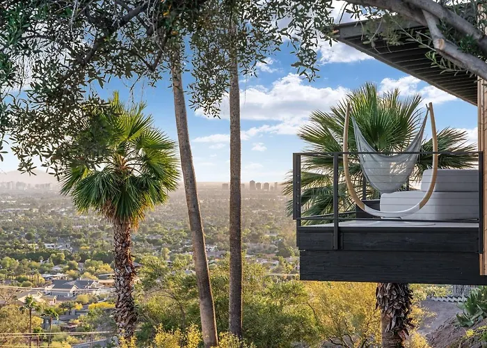 Skyeview - Award-winning Mountaintop Oasis