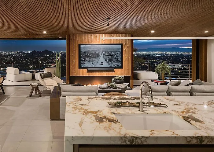 Skyeview - Award-winning Mountaintop Oasis Villa