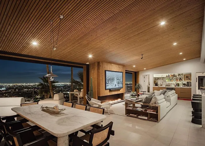 Skyeview - Award-winning Mountaintop Oasis Villa Phoenix