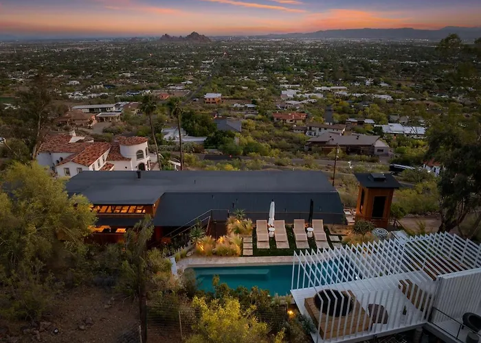 Skyeview - Award-winning Mountaintop Oasis Villa